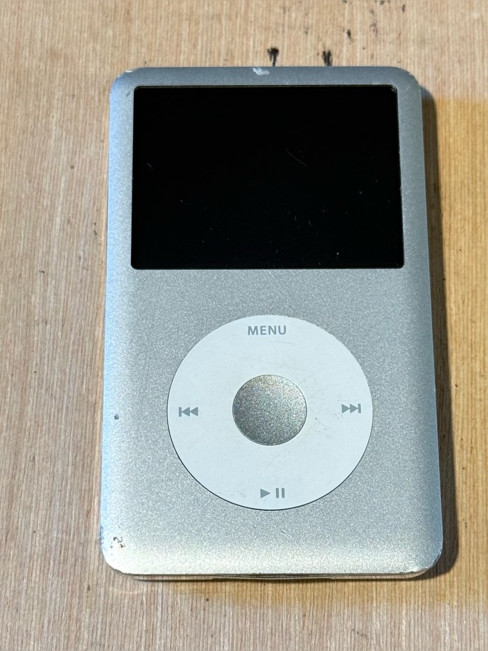 iPod Model:A1238 7thGen 160GB Wont Power O. For Parts/Repair Only Read Info Blw!